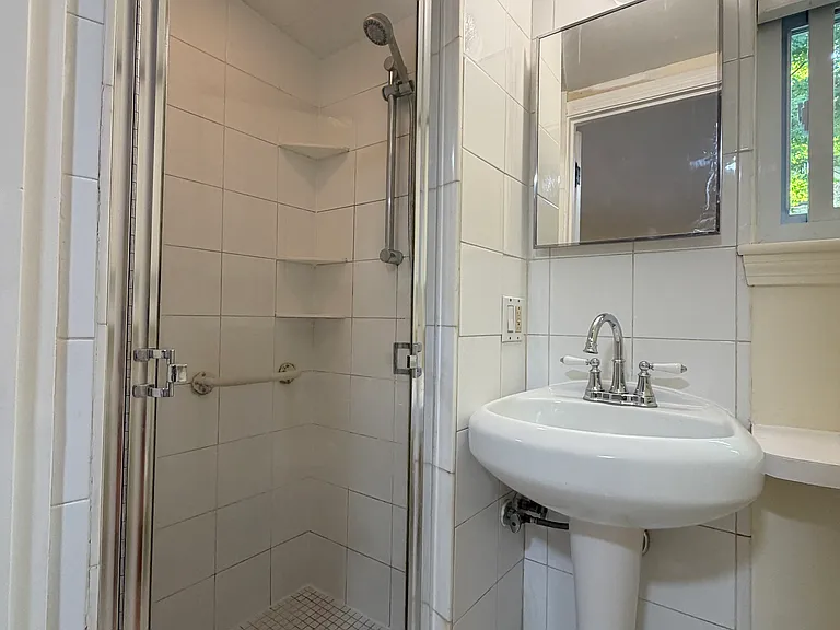487 Lowell Ave #2 — Photo 19
