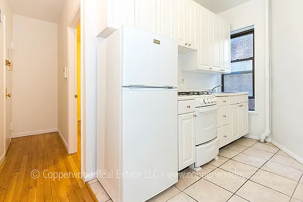 Rented by Copperwood Real Estate | media 3