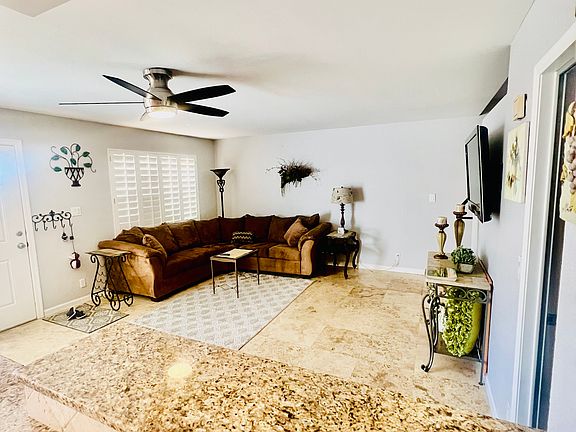 2nd image of 14256 N Boxwood Ln