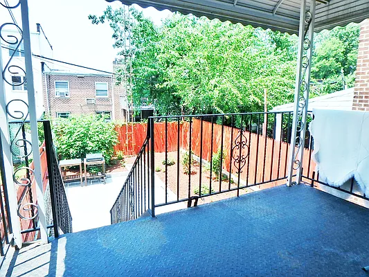 Rented by MAC Realty NY | media 43