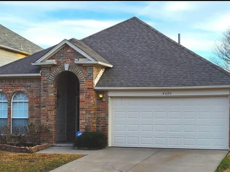 4600 Parkview Ln — Photo 5