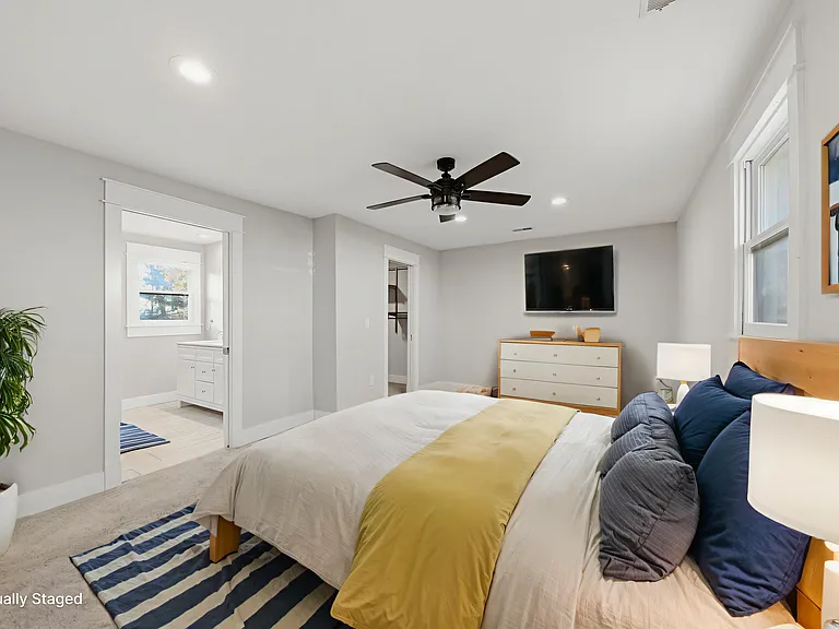 3310 Plateau Pl — Photo 22