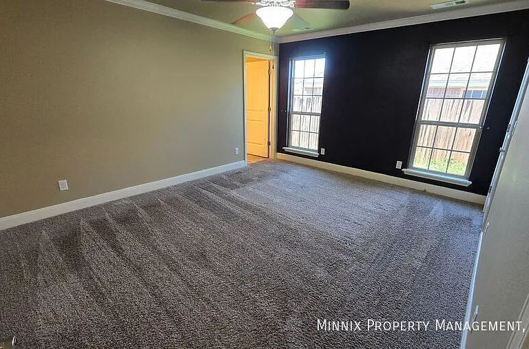 7401 Beeson St — Photo 24