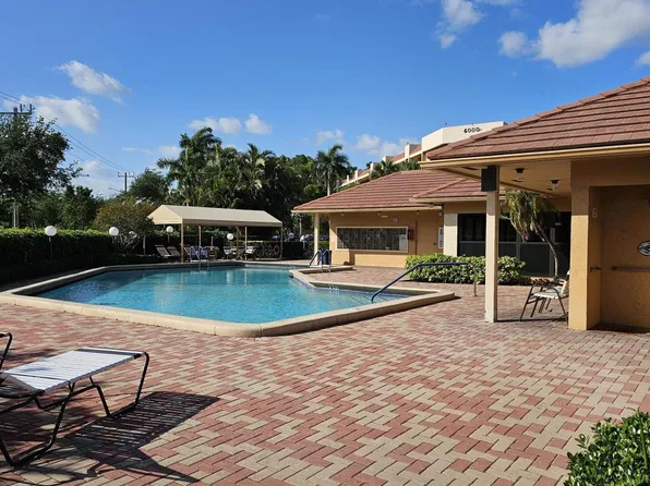 6017 Coral Lake Drive #205, Margate, FL 33063
