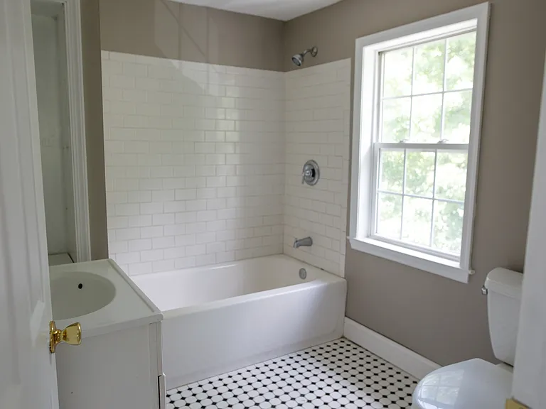 181 Belvidere Ave — Photo 33