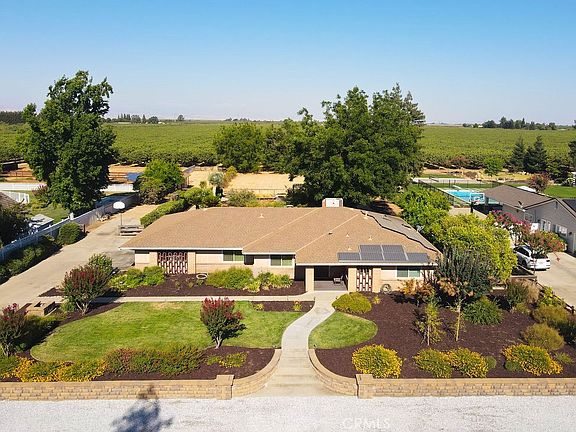 3rd image of 2960 Whitegate Dr