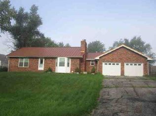 4901 Sunny Ln, Valparaiso, IN 46383