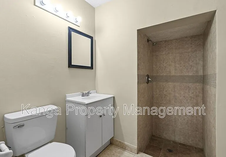 3721 Henry Ave #B — Photo 18