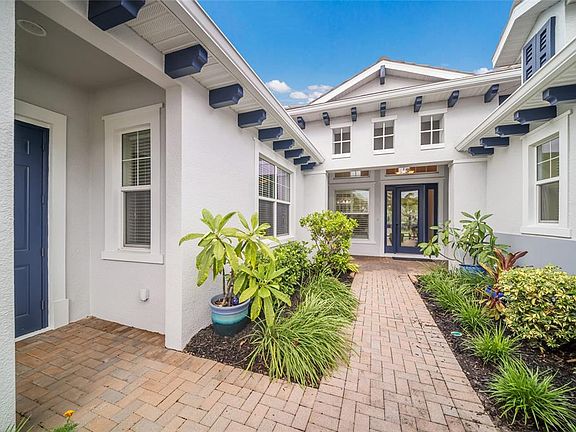 4th image of 921 RIVERSCAPE STREET