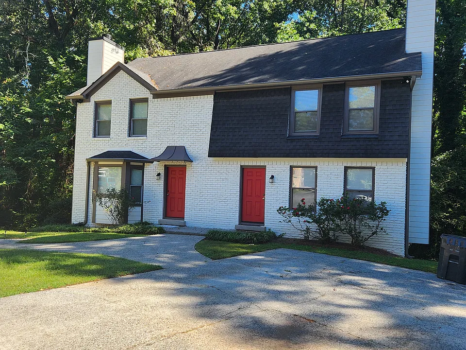1102 Dassow Ct
