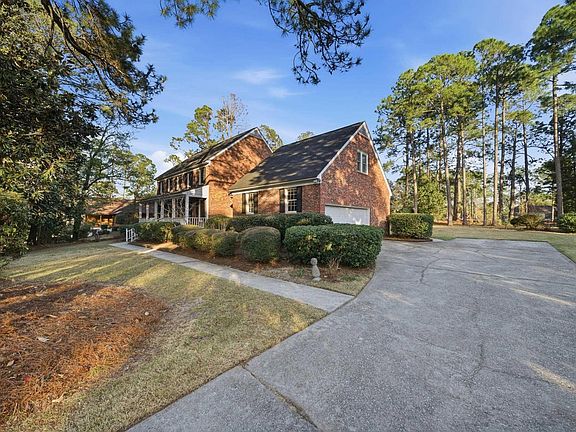 2nd image of 225 Wood Duck Rd