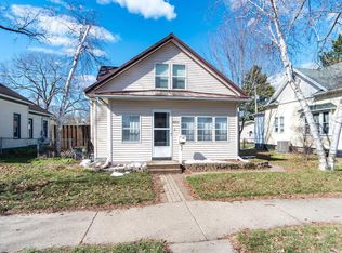 1445 Redfield St, La Crosse, WI 54601