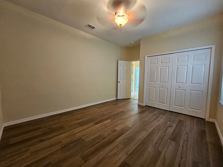 1107 Oxbridge Dr — Photo 53