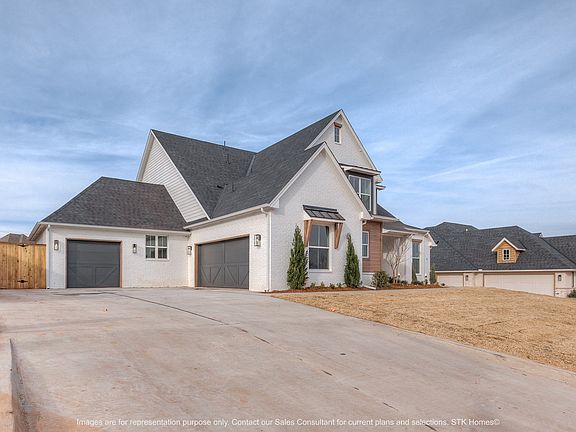 3rd image of 3524 Meadowbrook Ln