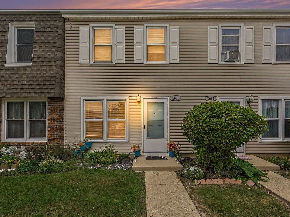 1st image of 1686 Shamrock Ct