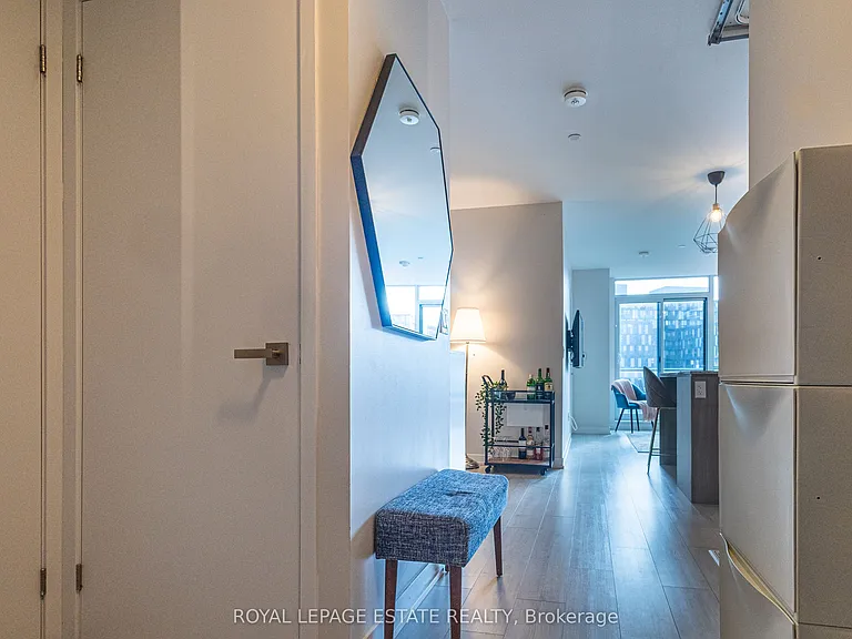 31 Tippett Rd #657 — Photo 2