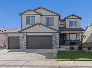 709 Hillspire Dr, Windsor, CO 80550