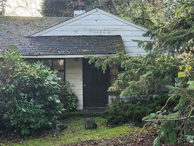 1253 N 143rd Street, Seattle, WA, 98133