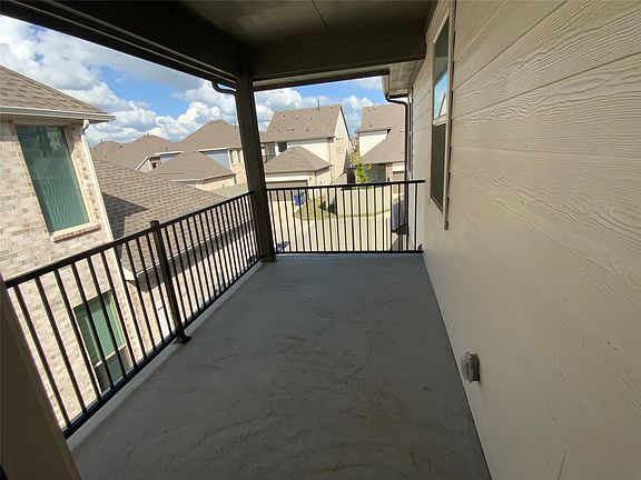4th image of 3318 Scotsman Rd