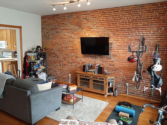 2nd image of 4738 Lorain Ave APT 1