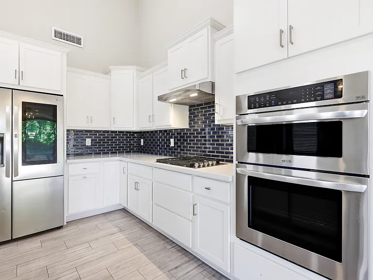 1274 E Lake Dr — Photo 20