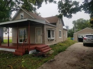 101 3rd St E, Hector, MN 55342