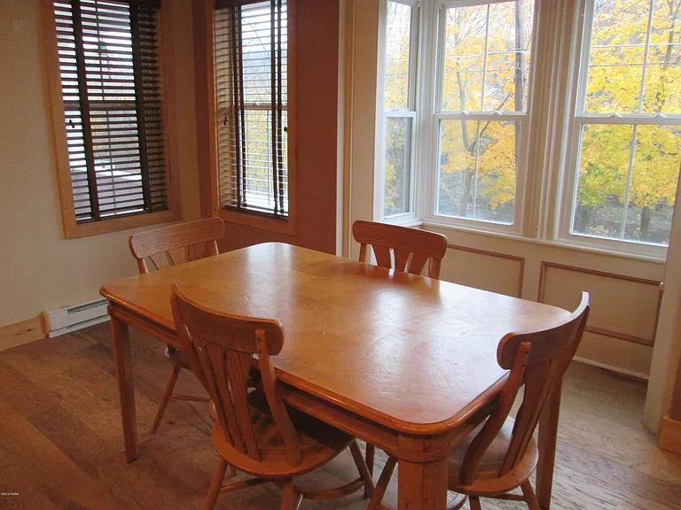 377 Riverside Dr — Photo 15