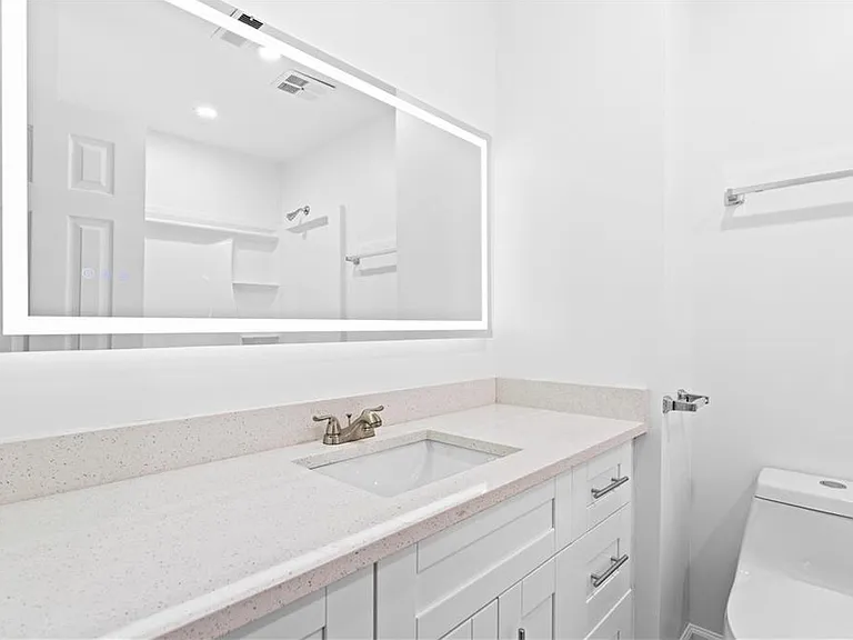 2304 S Hairston Rd — Photo 15