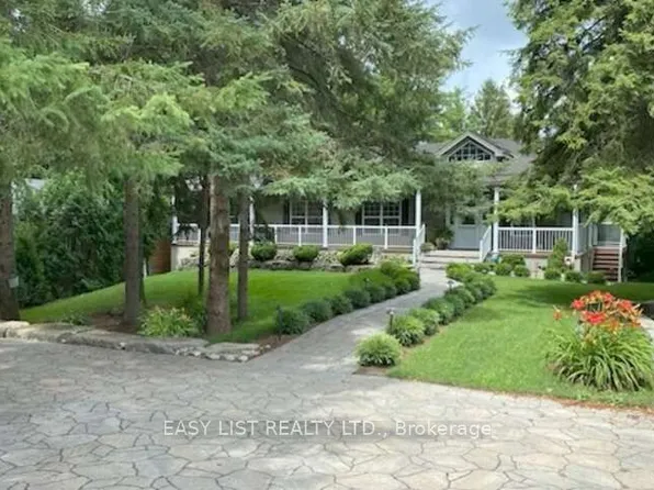 527 River Rd, Cambridge, ON N3C 2B8