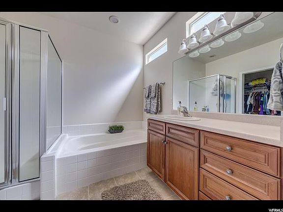 5th image of 5082 W Park Commons Way #207