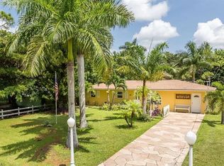 5229 Cypress Ln, Naples, FL 34113