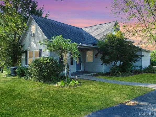 2100 E Whiskey Run Road NE, New Salisbury, IN 47161