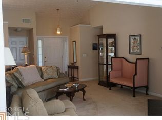 105 Landing Ln, Covington, GA 30016