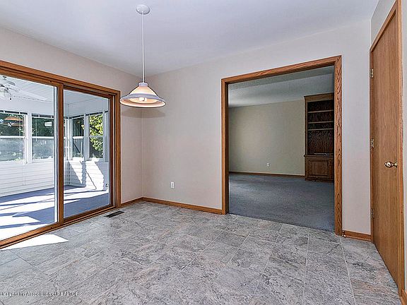 2nd image of 4387 Satinwood Dr