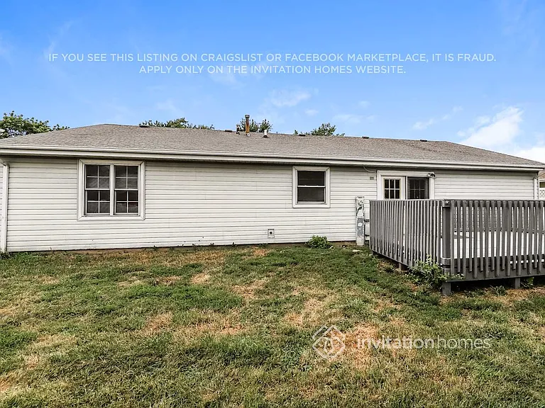 3224 Windsor Ln — Photo 16
