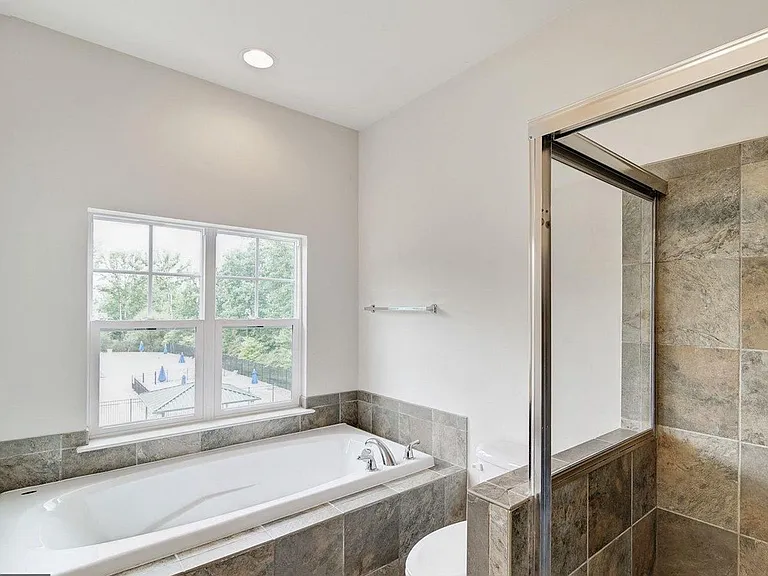 42292 Shoover Sq — Photo 14