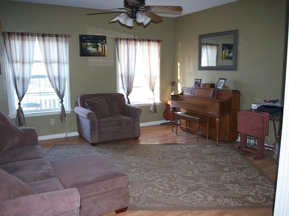 4th image of 2181 Birkdale Dr