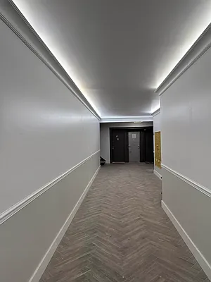 Rented by Peter R. Hungerford, LREB | media 21