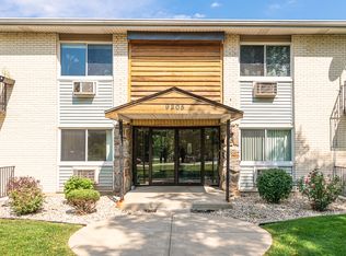 9205 Potter Rd APT 1D, Des Plaines, IL 60016