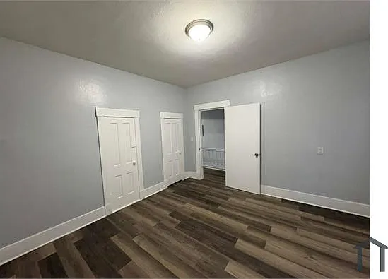 140 E 5th St #2 — Photo 7