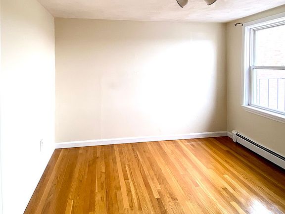 5th image of 145-147 Princeton St #147-3