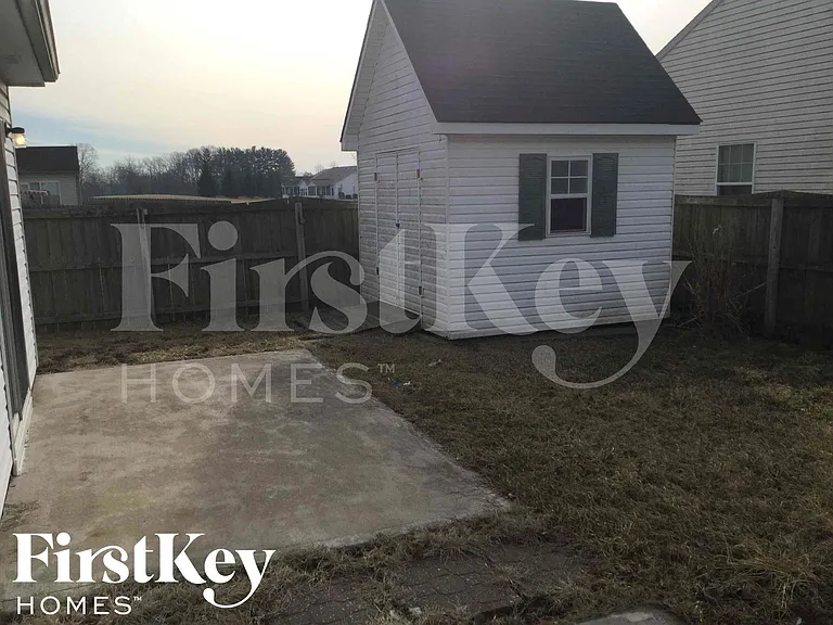10729 Newgate Ln — Photo 15