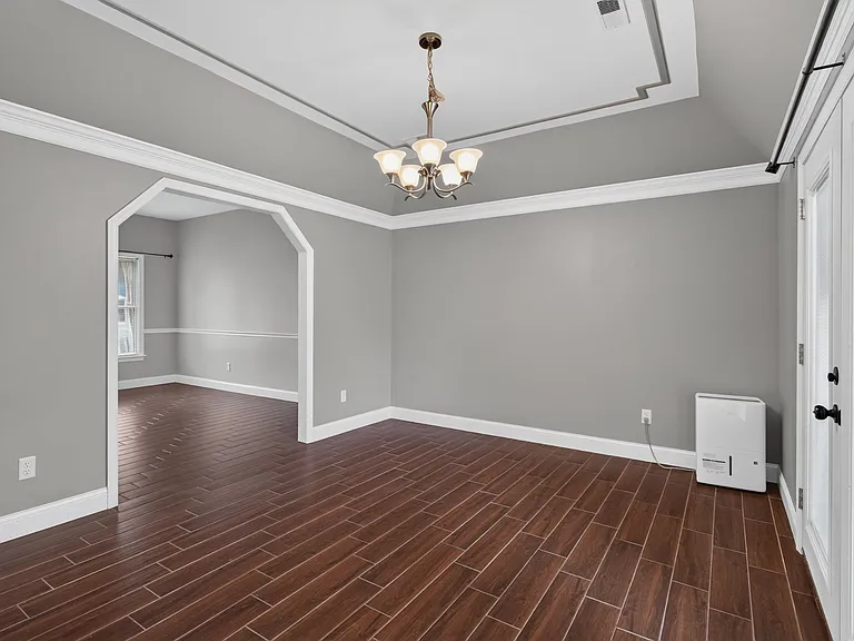 898 Gunston Ct — Photo 8