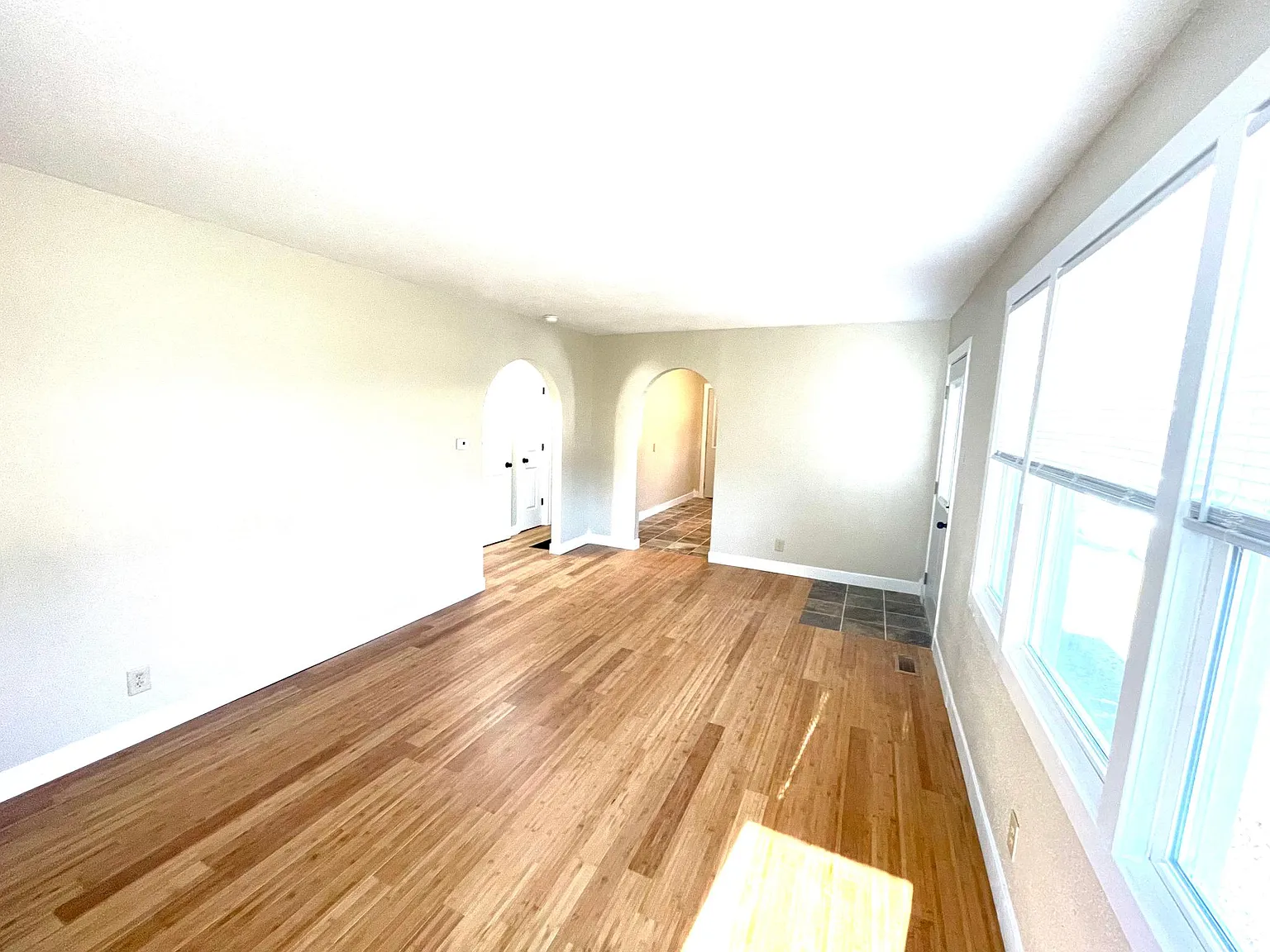 1010 S Murray Avenue — Photo 3
