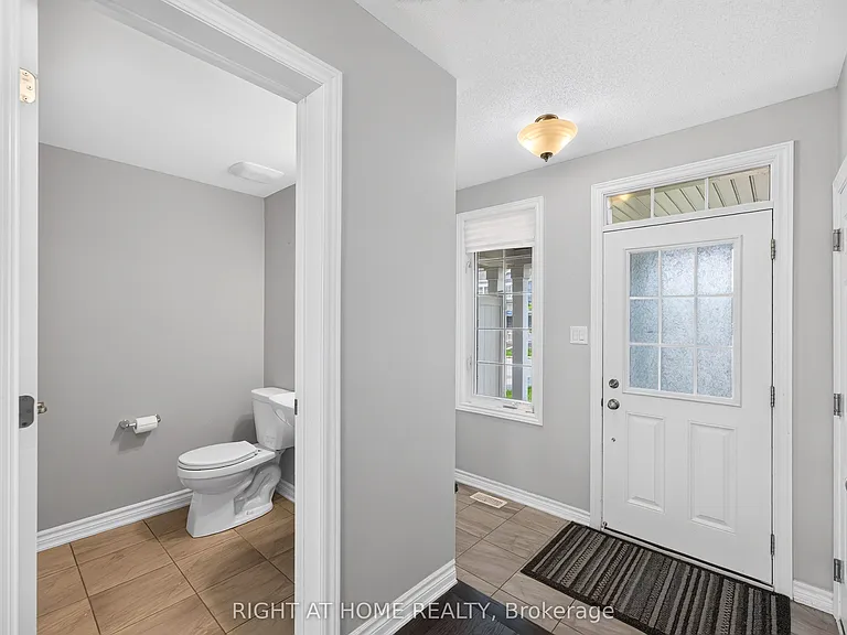 116 Conifer Creek Cir — Photo 5