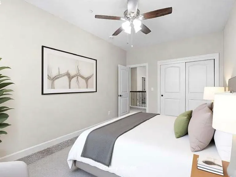 11379 NW Odeon Ln — Photo 17