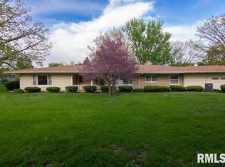 4427 Northwest Blvd, Davenport, IA 52806