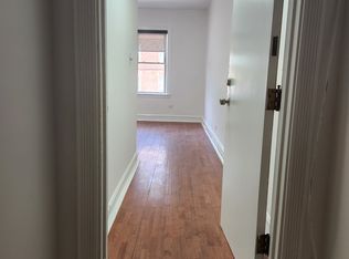 5235 N Damen Ave, Chicago, IL 60625