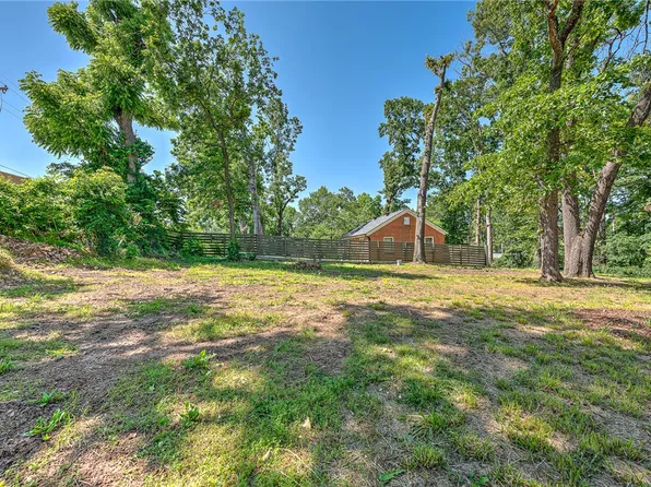 312 NW J St, Bentonville, AR 72712