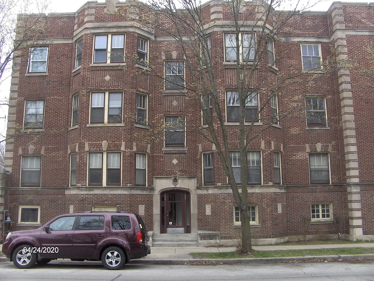 Building Photo - 550-52 Custer Ave #700-04